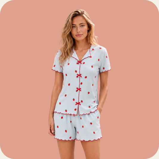 Strawberry & Red Short